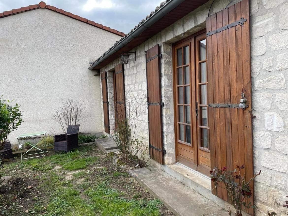 May'S Cottage Availles-Limouzine Εξωτερικό φωτογραφία